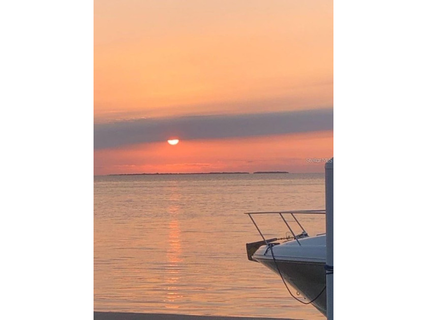 ***Direct Gulf access - no bridges, no tides to contend with** - Beach Lot for sale in St. Petersburg, Florida on Beachhouse.com