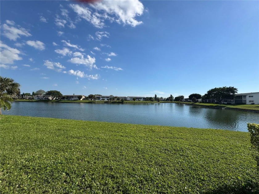 Welcome to your own serene paradise, where tranquility meets - Beach Condo for sale in West Palm Beach, Florida on Beachhouse.com