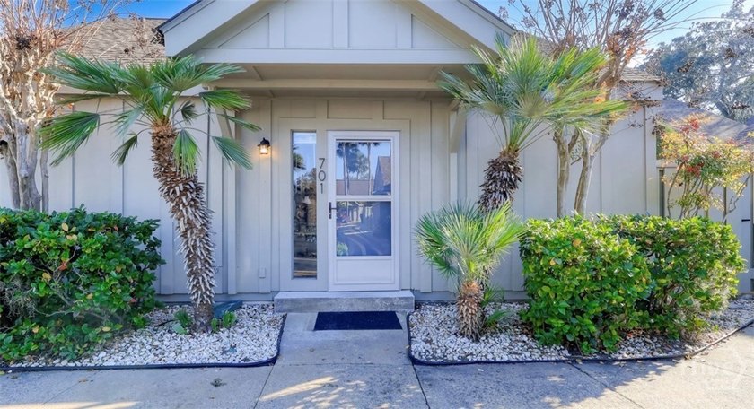 701 Queens Grant is a furnished, turnkey 2-bedroom, 2-bath beach - Beach Condo for sale in Hilton Head Island, South Carolina on Beachhouse.com