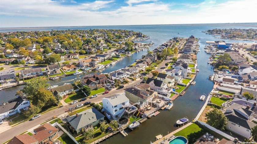 Wow! Rare Find! Legal Mother/Daughter with Proper Permit!Located - Beach Home for sale in Massapequa, New York on Beachhouse.com