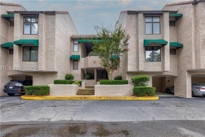 Highly desirable first-floor Anchorage Villa featuring 2 BR, 2 - Beach Condo for sale in Hilton Head Island, South Carolina on Beachhouse.com