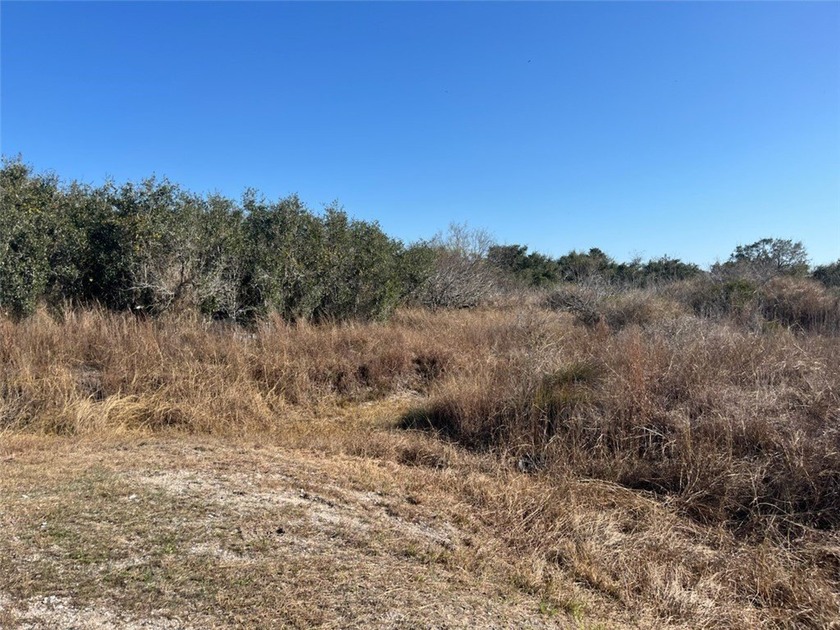 2 lots located in the quiet community of Holiday Beach. Just - Beach Lot for sale in Rockport, Texas on Beachhouse.com
