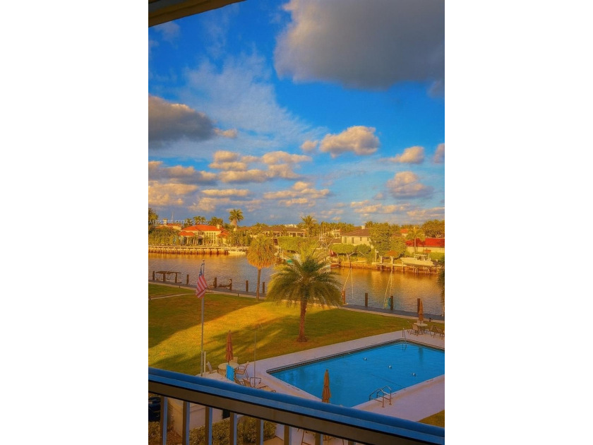 2BR/2BA condo with balcony facing garden and water views. Open - Beach Condo for sale in Deerfield Beach, Florida on Beachhouse.com