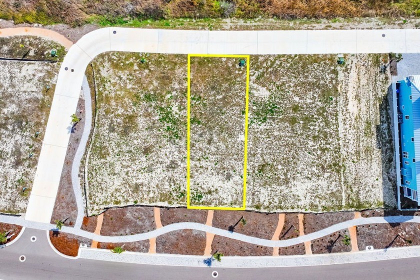 Water's Edge village is located in the high-end beach front - Beach Lot for sale in Port Aransas, Texas on Beachhouse.com