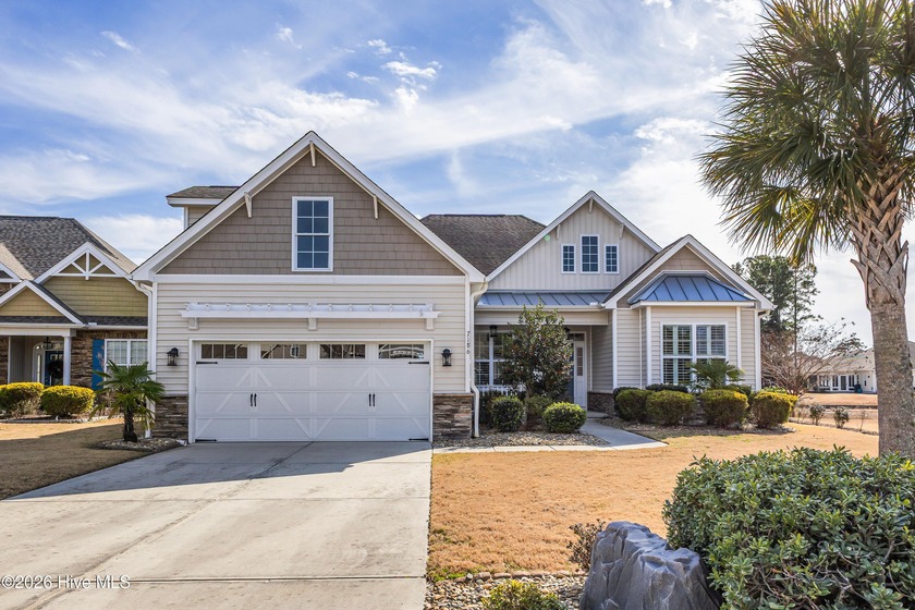This stunning 3 bedroom, 3 bathroom home is move-in ready & - Beach Home for sale in Ocean Isle Beach, North Carolina on Beachhouse.com