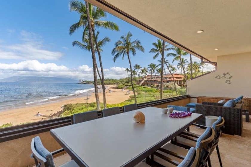 Amazing Beach Front Condo MAKENA SURF RESORT, #E-203 - Beach Vacation Rentals in Makena, Maui, HI on Beachhouse.com