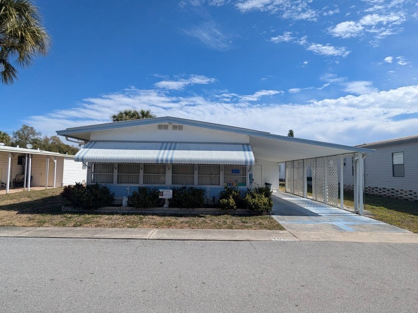Welcome Home to this Lovely 2 Bedroom 2 Bath Fully Furnished - Beach Home for sale in Largo, Florida on Beachhouse.com