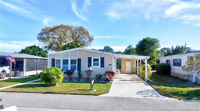 Don't let this one get away! This is a very well maintained 2/2 - Beach Home for sale in Port Saint Lucie, Florida on Beachhouse.com