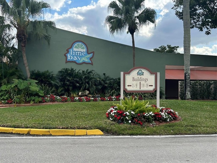 Welcome to this beautifully updated third-floor residence in the - Beach Condo for sale in Tamarac, Florida on Beachhouse.com