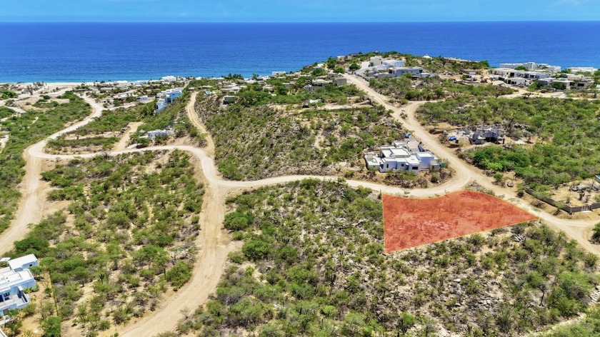 While standing in the middle of Lote Mirador Del Mar 2/7, the - Beach Lot for sale in San Jose Del Cabo,  on Beachhouse.com
