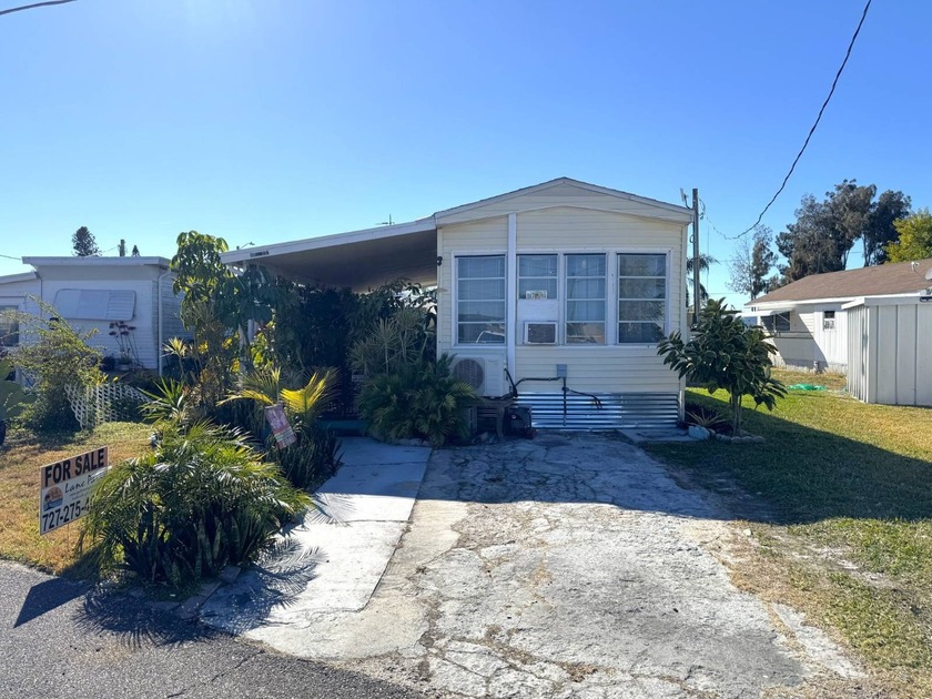 This Nicely Updated 1 Bedroom, 1 Bath Fully Furnished Park Model - Beach Home for sale in Holiday, Florida on Beachhouse.com