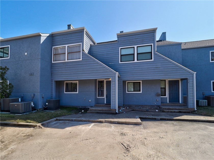 Discover the perfect blend of comfort and coastal charm in this - Beach Condo for sale in Rockport, Texas on Beachhouse.com