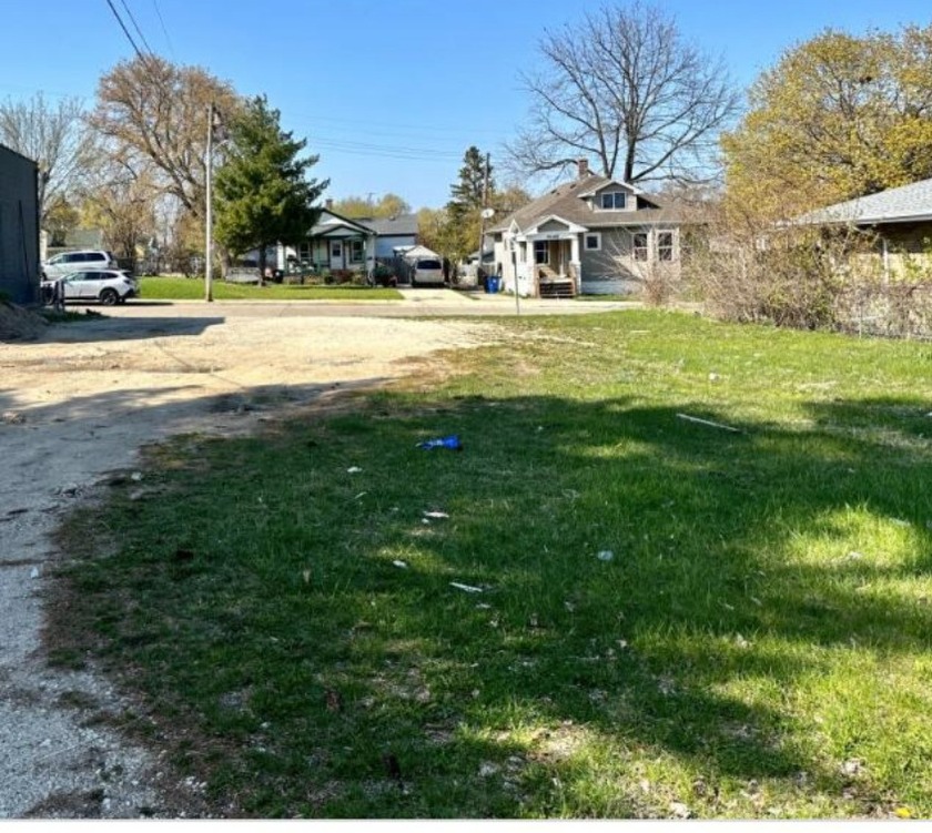 Vacant land available. This .176 acre lot is in the City of - Beach Lot for sale in Racine, Wisconsin on Beachhouse.com
