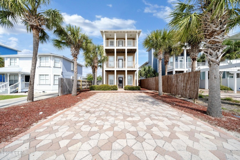 Welcome to your dream beach retreat! This stunning real estate - Beach Home for sale in Panama City Beach, Florida on Beachhouse.com