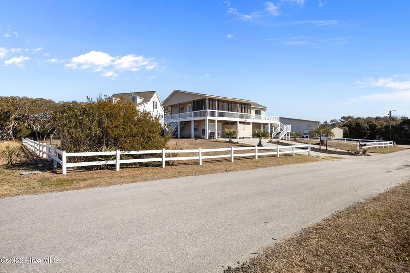 Ocean Views!! This beautiful beach home has all you need to - Beach Home for sale in Oak Island, North Carolina on Beachhouse.com