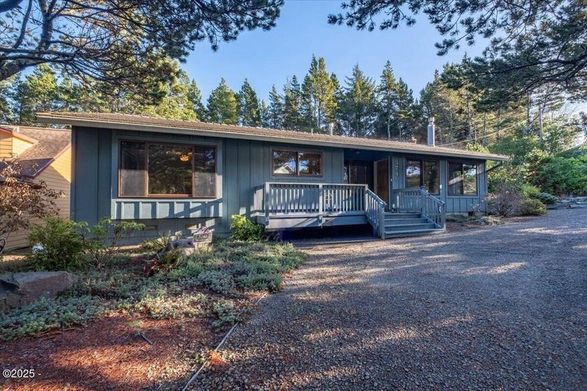 Meet your next address! This beautifully modernized ranch-style - Beach Home for sale in Lincoln City, Oregon on Beachhouse.com