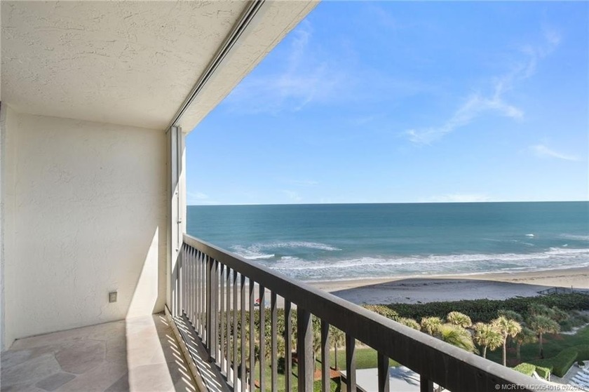 This 2 bedroom 2 bath condo features breathtaking views and is - Beach Condo for sale in Jensen Beach, Florida on Beachhouse.com