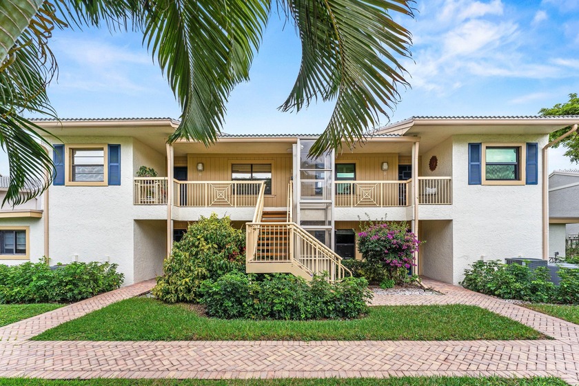 Enter and view this amazing renovated expansive upper floor unit - Beach Condo for sale in Boynton Beach, Florida on Beachhouse.com