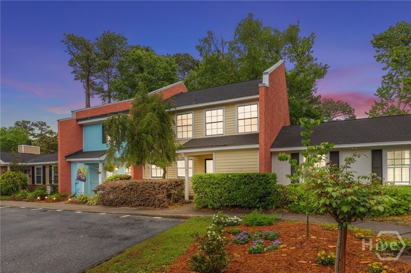 Rare Opportunity at Wilmington Island Townhomes! This - Beach Townhome/Townhouse for sale in Savannah, Georgia on Beachhouse.com