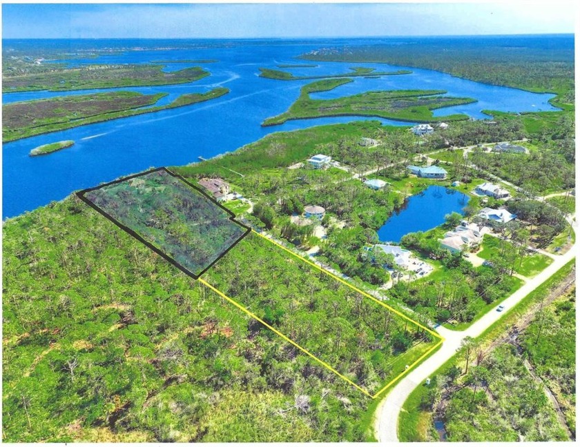 PRIVACY, BEAUTY, and SERENITY surround you on this truly - Beach Acreage for sale in Venice, Florida on Beachhouse.com