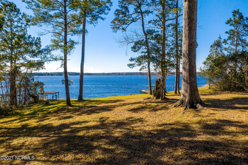 Waterfront lot with amazing sunset views. Come build your dream - Beach Lot for sale in Stella, North Carolina on Beachhouse.com