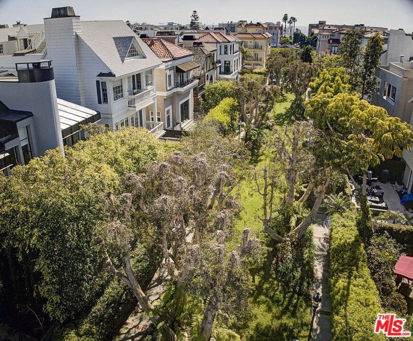 Introducing this stunning East Coast Traditional home located in - Beach Home for sale in Marina Del Rey, California on Beachhouse.com