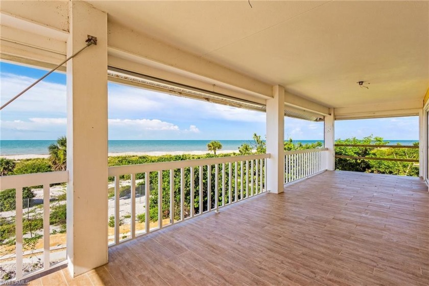 Welcome to your dream renovation project! Nestled on the sandy - Beach Home for sale in Sanibel, Florida on Beachhouse.com