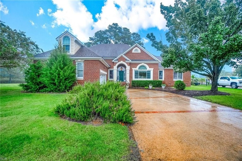 Amazing home in an upscale community of only 89 homes.  Wide - Beach Home for sale in Chesapeake, Virginia on Beachhouse.com