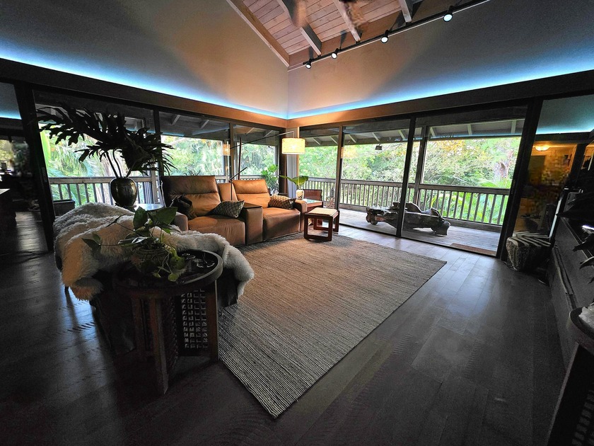 Rare Plantation Colony condo in Boca West. Renovated with - Beach Condo for sale in Boca Raton, Florida on Beachhouse.com