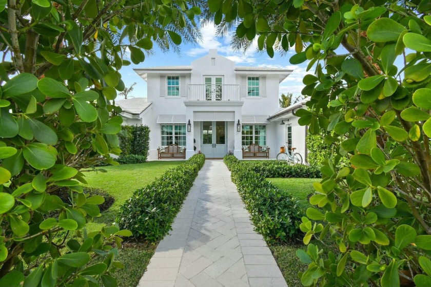 Step into a rare opportunity to own one of the most remarkable - Beach Home for sale in Jupiter Inlet Colony, Florida on Beachhouse.com