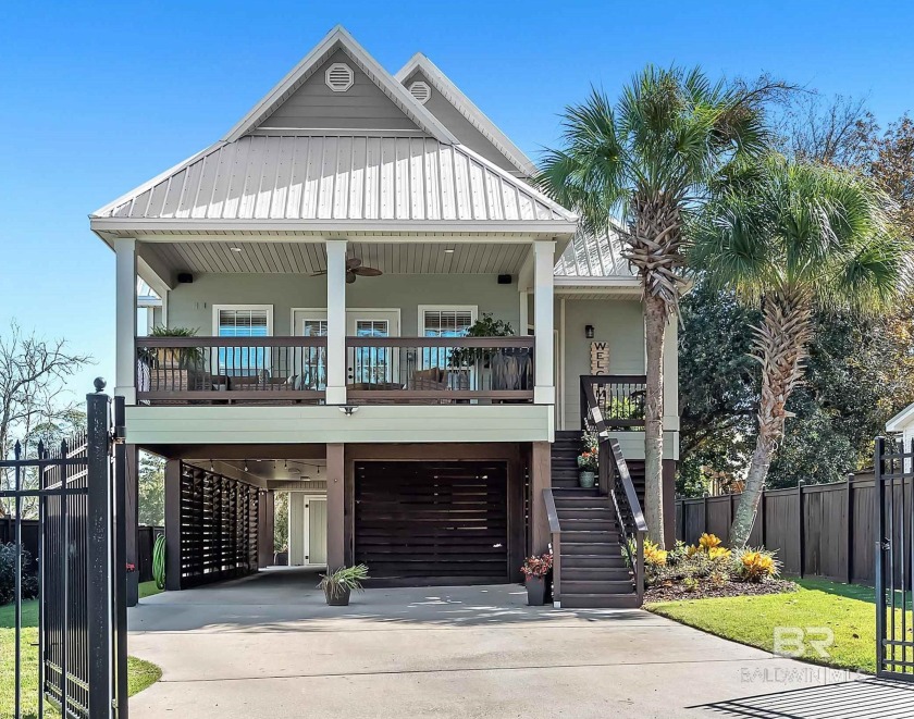 Beautifully upgraded 3 bed, 2 full and 2 half bath home with - Beach Home for sale in Orange Beach, Alabama on Beachhouse.com