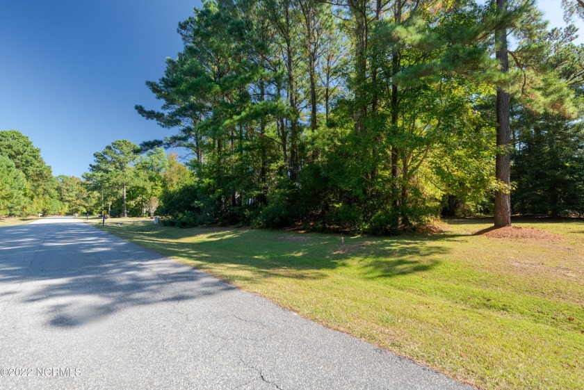 Beautiful .34 acre homesite with pond views, golf course views - Beach Lot for sale in Powells Point, North Carolina on Beachhouse.com