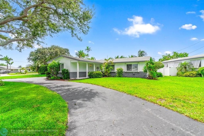 Excellent eastern location!  Home features 3 beds, 2 baths - Beach Home for sale in Pompano Beach, Florida on Beachhouse.com