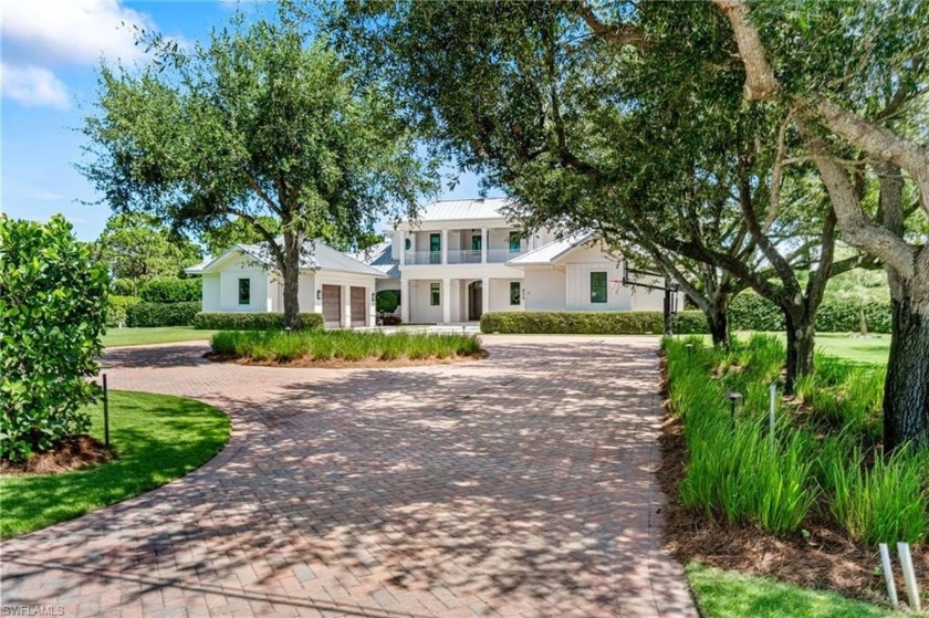 Welcome to 171 North St, an amazing family home situated on a - Beach Home for sale in Naples, Florida on Beachhouse.com