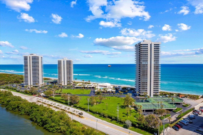 Experience spectacular panoramic views of the ocean and - Beach Condo for sale in Riviera Beach, Florida on Beachhouse.com