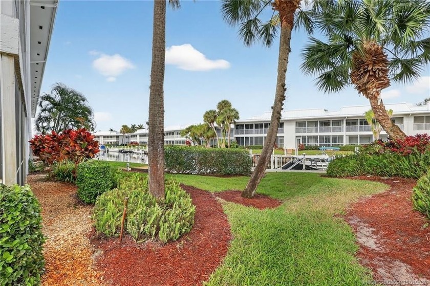 RARE FIRST-FLOOR END UNIT! Opportunities like this don't come - Beach Condo for sale in Stuart, Florida on Beachhouse.com