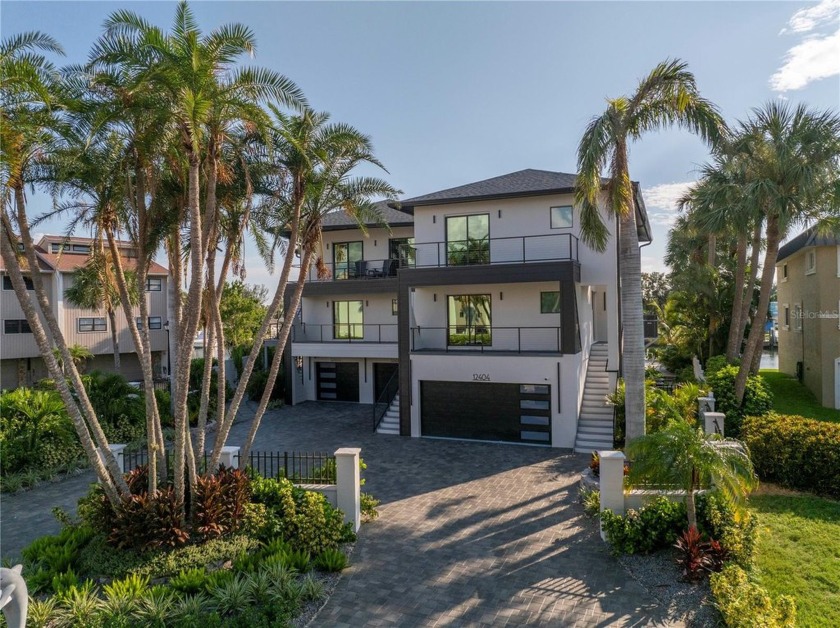 This new construction condo sustained no interior damage during - Beach Condo for sale in Treasure Island, Florida on Beachhouse.com