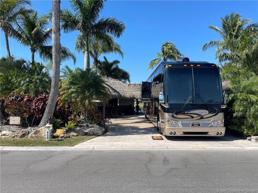 Spectacular sunset views over the lake and golf course set the - Beach Lot for sale in Port Saint Lucie, Florida on Beachhouse.com
