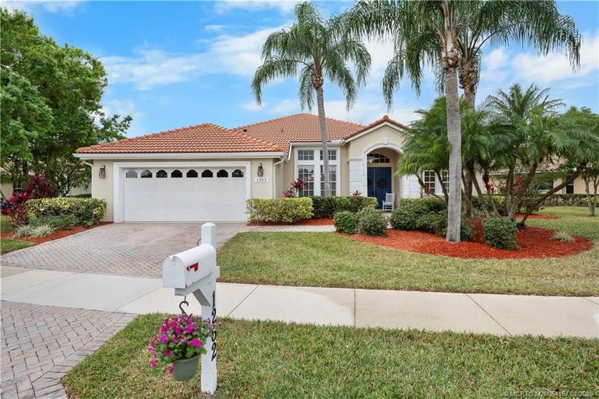 Beautiful & Well Maintained TRUE 4 Bdrm, 2.5 Bth CBS LakeFront - Beach Home for sale in Port Saint Lucie, Florida on Beachhouse.com