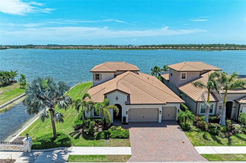 Experience unparalleled living in this nearly new modern home - Beach Home for sale in Nokomis, Florida on Beachhouse.com