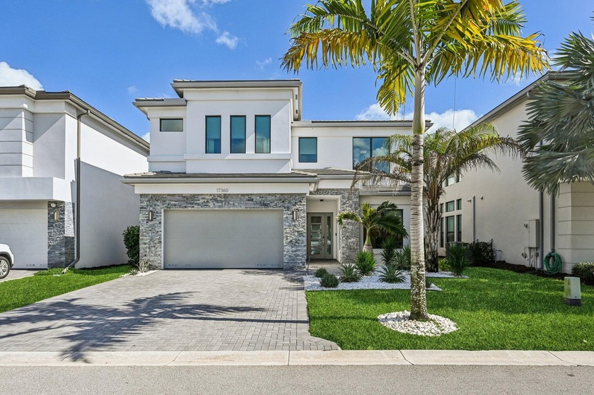 Welcome to this stunning Mariana model located on a quiet street - Beach Home for sale in Boca Raton, Florida on Beachhouse.com