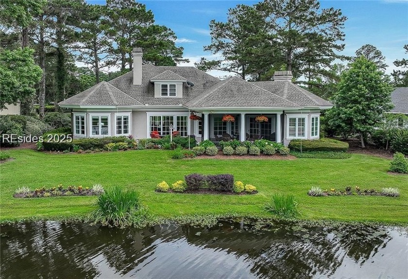 Custom Belfair home on Cumberland Dr with lagoon to golf course - Beach Home for sale in Bluffton, South Carolina on Beachhouse.com