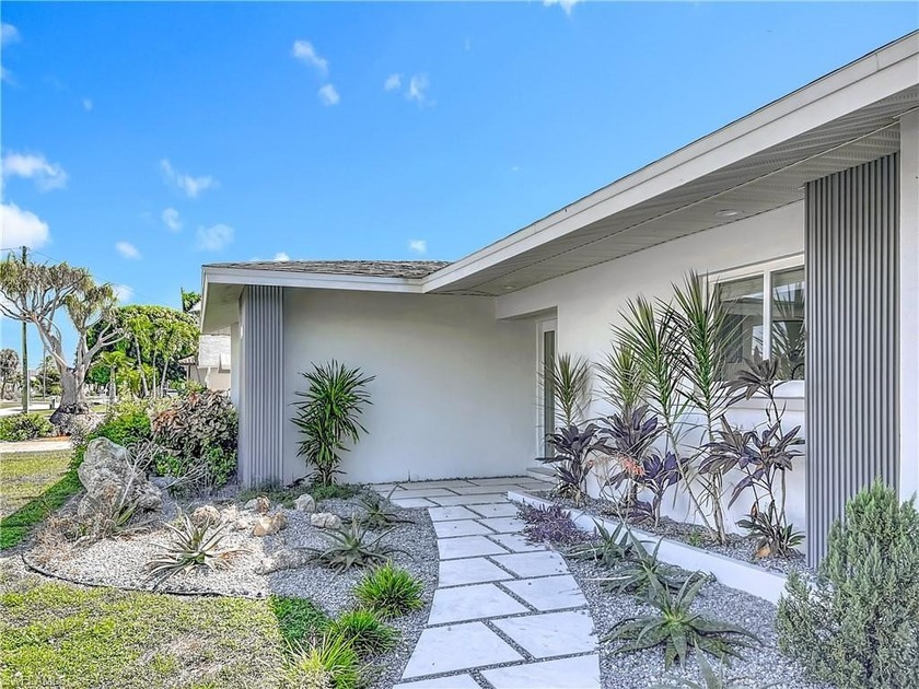 Lease-to-own opportunity on Gulf-access waterfront--this might - Beach Home for sale in Cape Coral, Florida on Beachhouse.com