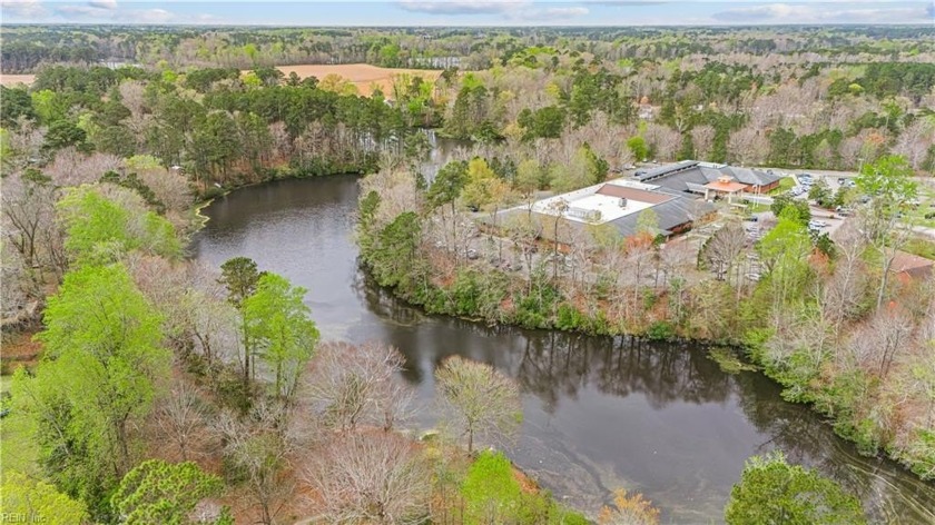 Waterfront! Lakefront neighborhood in Suffolk near Obici - Beach Home for sale in Suffolk, Virginia on Beachhouse.com