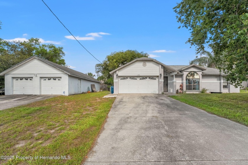 Welcome to your perfect Florida oasis! This charming 3-bedroom - Beach Home for sale in Spring Hill, Florida on Beachhouse.com