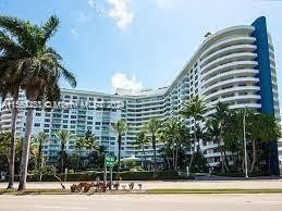 SeaCoast Millionaire's Row - Short Term Rental 30 days minimum - - Beach Condo for sale in Miami Beach, Florida on Beachhouse.com