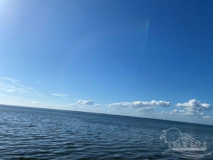 Come enjoy the beautiful views of Escambia Bay. Enjoy the peace - Beach Acreage for sale in Milton, Florida on Beachhouse.com