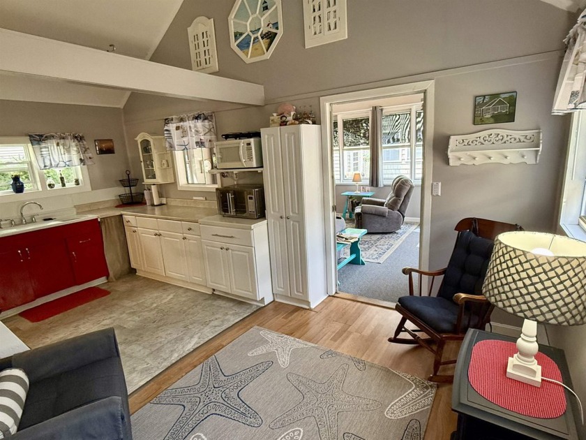 Beautifully maintained, tucked on this corner spot with greenery - Beach Home for sale in Hampton, New Hampshire on Beachhouse.com