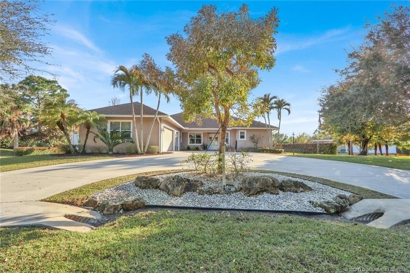 Beautiful custom built 4/4/3 pool home with breathtaking wide - Beach Home for sale in Stuart, Florida on Beachhouse.com