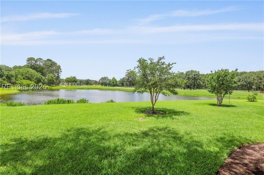 Don't miss this beautifully updated Hamilton/Jefferson model - Beach Home for sale in Okatie, South Carolina on Beachhouse.com